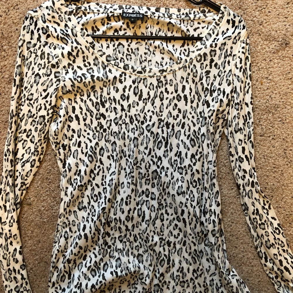 Express t shirt